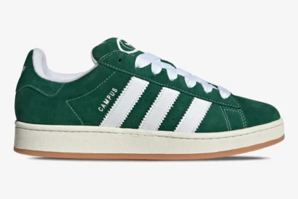 Side profile of Adidas Campus 00s sneakers in dark green suede with white stripes and gum sole. - SKU JK4971