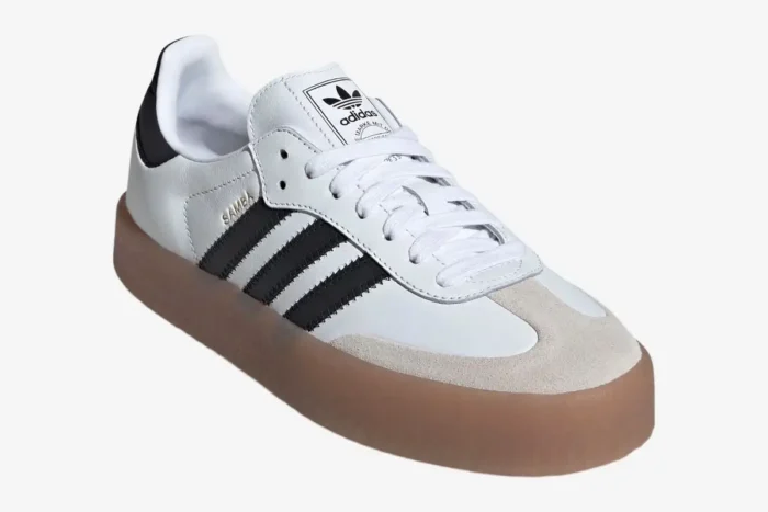 Adidas Sambae platform sneaker in cloud white and black with a gum sole, three-quarter side view. - SKU JI1349