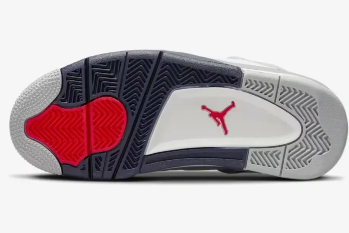 Outsole of Air Jordan 4 Retro Midnight Navy sneakers in white, grey, and navy with red accents. - SKU DH6927-140