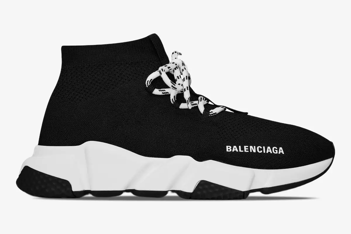 balenciaga-speed-lace-up-black-white-side-593531w1gv01000-916-949 Side profile of a Balenciaga Speed Lace-Up Sneaker in black and white with a thick chunky sole. - SKU 593531W1GV01000