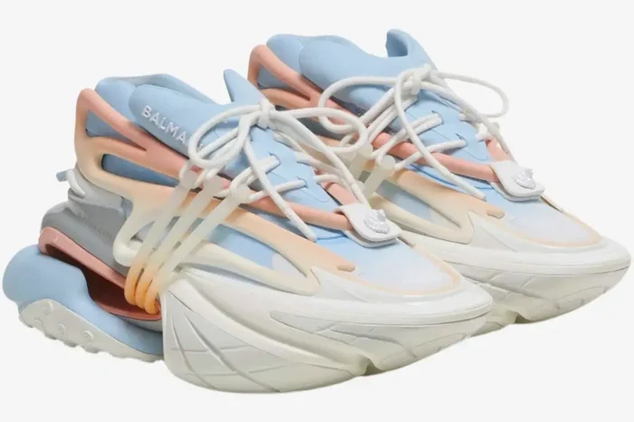 Balmain Unicorn Low Top sneakers in blue, pink, and white neoprene and leather, three-quarter view. - SKU baam0vj309kncg-gmo