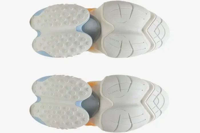 Bottom view of Balmain Unicorn Low Top sneakers in multi blue and white, featuring a futuristic segmented outsole. - SKU baam0vj309kncg-gmo