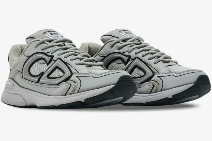 Christian Dior B30 sneakers in grey mesh and technical fabric, three-quarter front view. - SKU 3SN279ZRD_H868