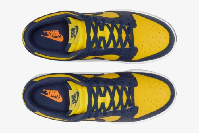 Nike SB Dunk Low Michigan - Image 6