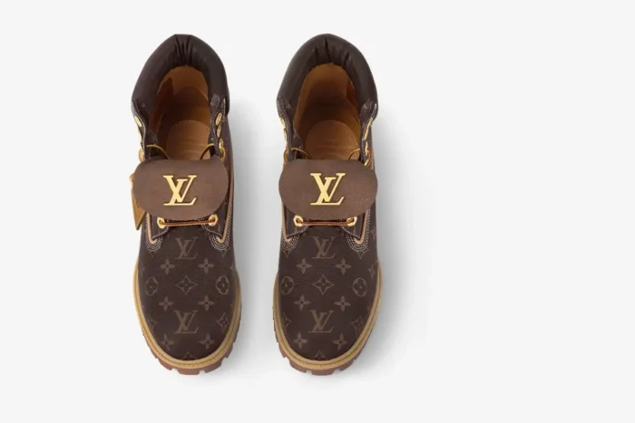 Top-down view of Louis Vuitton x Timberland 6-inch boots in brown monogram canvas with gold hardware. - SKU 1AD74B-ADB9D