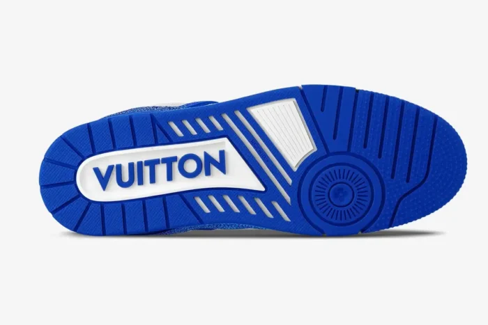 Bottom view of a blue and white Louis Vuitton Trainer sneaker outsole featuring the Vuitton logo. - SKU 1A813P-1A9VOA