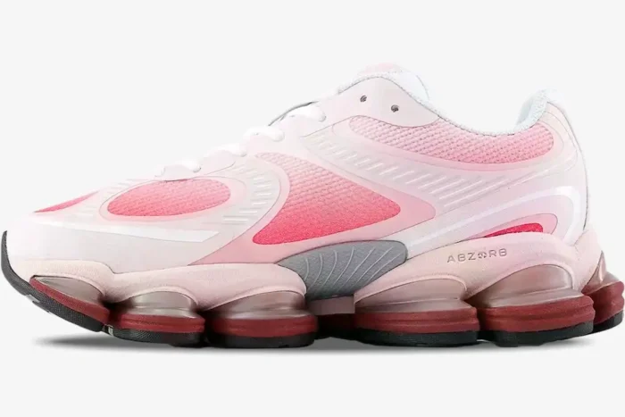 Side view of New Balance 2000 sneakers in Rose Sugar and Monarch pink colorway with chunky ABZORB midsole. - SKU U2000PBC