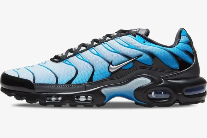 Side profile of Nike Air Max Plus sneakers featuring a blue and white gradient mesh upper and black sole. - SKU FQ0204-010