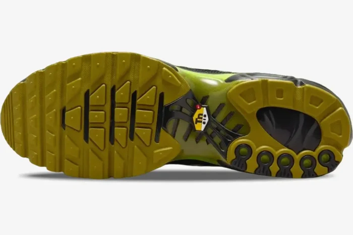 Sole view of Nike Air Max Plus in Pacific Moss and black, showing the textured tread and Tn Air logo. - SKU DM0032-010