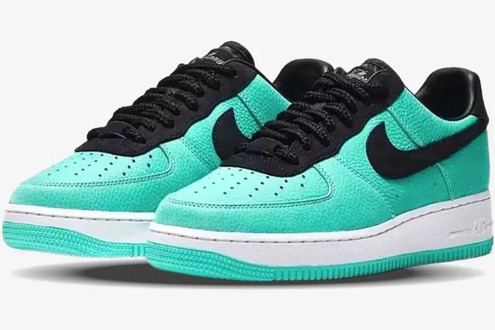 Nike Air Force 1 x Tiffany & Co. Friends and Family - Image 4