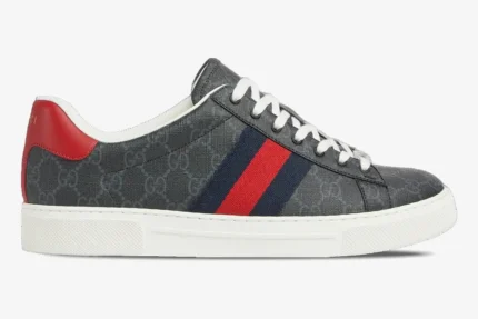 Side view of Gucci Ace GG Supreme sneakers in grey canvas with blue and red web stripes. - SKU 760775FACMZ1065