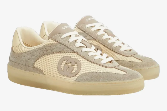Gucci Interlocking G sneakers in oatmeal suede and mesh, three-quarter side view. - SKU 791742AAECN9548