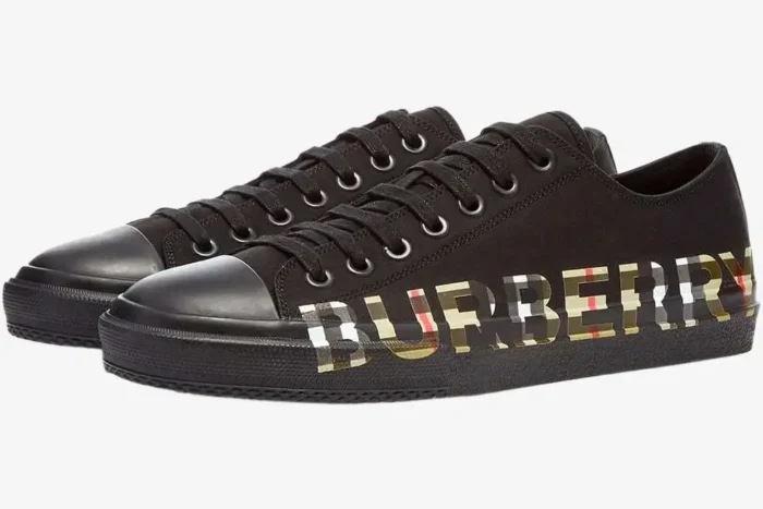 Burberry Larkhall Logo Print Canvas Low-Top Black - Image 3