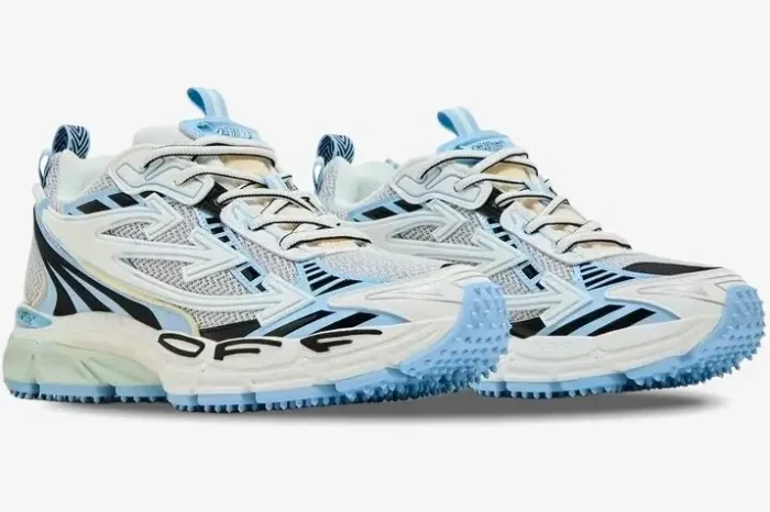 Off-White Be Right Back sneakers in white and light blue, shown from a three-quarter front angle. - SKU OWIA289C99FAB0010140