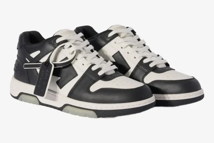 Off-White Out Of Office sneakers in white and black leather, three-quarter view. - SKU OMIA189C99LEA0070110
