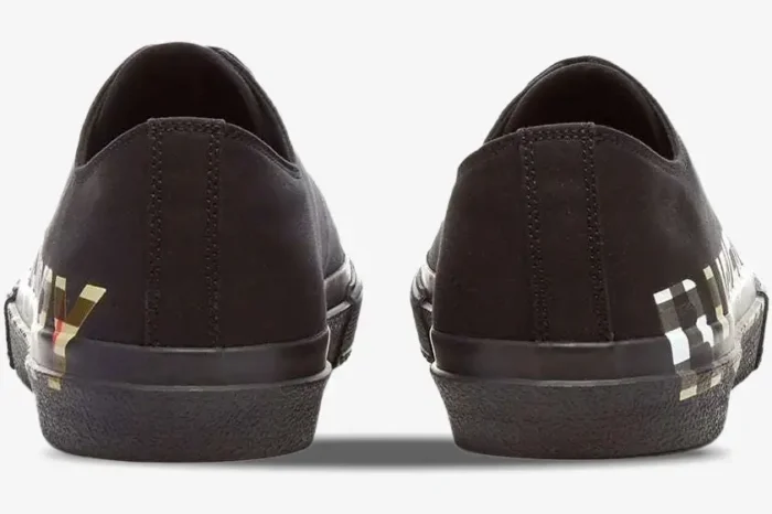 Burberry Larkhall Logo Print Canvas Low-Top Black - Image 6