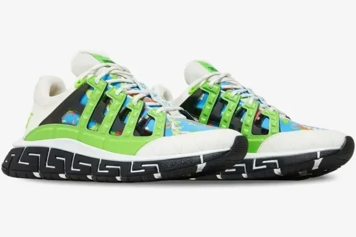 Versace Trigreca Baroccofest sneakers in blue and green, side-three-quarter view on a white background. - SKU DSU8094-1A02706-6V250